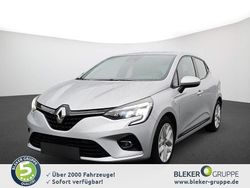 Silber Gebraucht 2022 Renault Clio V Business Limousine | 11.480 € (Superpreis)