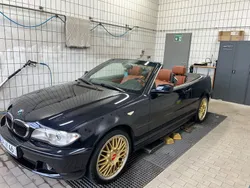 Schwarz Gebraucht 2005 BMW 320 Cabriolet Exclusive Cabrio | 11.999 € (Fairer Preis)