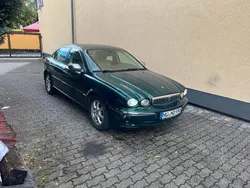 Grün Gebraucht 2005 Jaguar X-type Limousine | 1.750 € (Teuer)