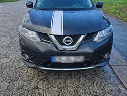 Schwarz Gebraucht 2016 Nissan X-Trail SUV | 13.999 € (Etwas zu teuer)