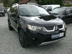Schwarz Gebraucht 2007 Mitsubishi Outlander Intense SUV | 9.990 €
