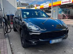 Schwarz Gebraucht 2017 Porsche Cayenne SUV | 36.700 € (Fairer Preis)