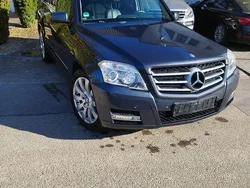 Grau Gebraucht 2010 Mercedes GLK350 SUV | 13.900 € (Etwas zu teuer)