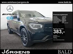 Metalliclack obsidianschwarz Gebraucht 2022 Mercedes GLC300e AMG SUV | 40.660 € (Etwas zu teuer)