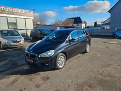 Schwarz Gebraucht 2017 BMW 218 Gran Tourer Advantage Van / Kleinbus | 14.990 € (Fairer Preis)