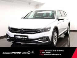 Gletscherweiss Gebraucht 2023 VW Passat Alltrack Kombi | 32.600 € (Fairer Preis)