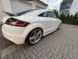 Weiß Gebraucht 2011 Audi TT Ambiente Coupé | 15.600 € (Fairer Preis)