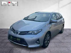 Silver metallic Gebraucht 2014 Toyota Auris Hybrid Kombi | 13.490 € (Fairer Preis)