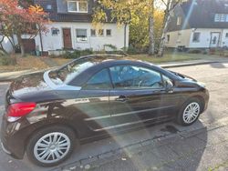 Schwarz Gebraucht 2011 Peugeot 207 CC Filou Cabrio | 2.350 € (Fairer Preis)