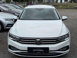 Pure white Gebraucht 2020 VW Passat Kombi | 18.450 € (Etwas zu teuer)