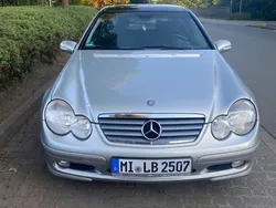 Silber Gebraucht 2001 Mercedes C180 | 1.800 € (Guter Preis)