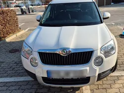 Weiß Gebraucht 2013 Skoda Yeti Ambition SUV | 8.750 € (Fairer Preis)