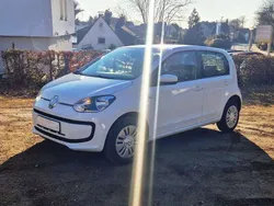 Weiß Gebraucht 2014 VW up! Move Kleinwagen | 5.500 € (Etwas zu teuer)