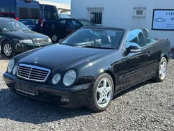 Schwarz Gebraucht 2003 Mercedes CLK230 Avantgarde Cabrio | 4.550 € (Superpreis)