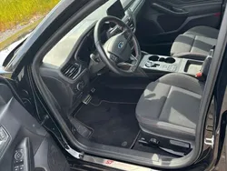 Schwarz Gebraucht 2018 Ford Focus ST-Line Limousine | 13.500 € (Guter Preis)