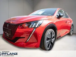 Rot Gebraucht 2021 Peugeot e-208 GTi Kleinwagen | 17.485 € (Fairer Preis)