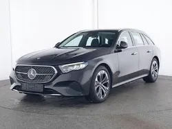 Grau / graphitgrau (metallic) Gebraucht 2024 Mercedes E220 Avantgarde Kombi | 54.890 € (Etwas zu teuer)