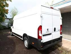 Kaolin weiß Neu 2024 Peugeot Boxer Van | 27.892 € (Fairer Preis)