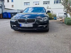 Schwarz Gebraucht 2016 BMW 318 Luxury Line Kombi | 12.900 €