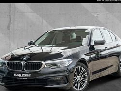 Black sapphire metallic Gebraucht 2019 BMW 520 Sport Line Limousine | 24.790 € (Guter Preis)