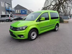 Grün Gebraucht 2017 VW Caddy Van / Kleinbus | 9.500 € (Superpreis)
