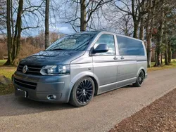 Grau Gebraucht 2010 VW T5 Highline Van | 19.800 € (Etwas zu teuer)
