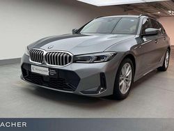 Skyscraper grau metallic Gebraucht 2024 BMW 320 Shadowline Kombi | 37.299 € (Fairer Preis)