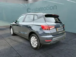 Grau Gebraucht 2024 Seat Arona Style SUV | 22.499 € (Fairer Preis)