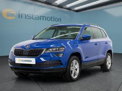 Blau Gebraucht 2021 Skoda Karoq SUV | 17.549 € (Guter Preis)
