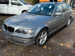 Grau Gebraucht 2004 BMW 325 Sport Line Kombi | 2.800 € (Superpreis)