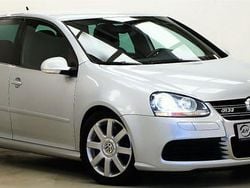 Silber Gebraucht 2006 VW Golf V R Limousine | 25.999 €