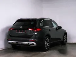 Grau Gebraucht 2024 Mercedes GLC200 Avantgarde SUV | 49.880 € (Guter Preis)