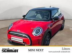 Rot Gebraucht 2023 Mini Cooper Classic Kleinwagen | 21.990 € (Guter Preis)