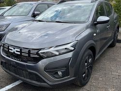 Grün Neu 2025 Dacia Sandero Expression Kleinwagen | 17.599 €