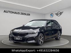 Saphirschwarz Neu 2025 BMW 550e M Sport Kombi | 83.900 € (Superpreis)