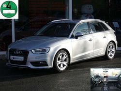 Eissilber metallic Gebraucht 2013 Audi A3 Sportback Ambition Kleinwagen | 10.690 € (Fairer Preis)