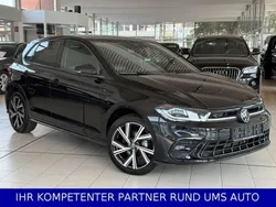 Deep black perleffekt Gebraucht 2024 VW Polo R-line Limousine | 23.991 € (Fairer Preis)