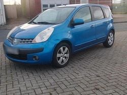 Blau Gebraucht 2006 Nissan Note Van / Kleinbus | 2.300 € (Teuer)