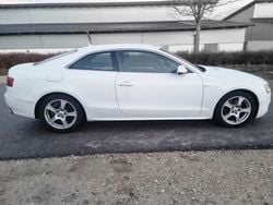 Weiß Gebraucht 2010 Audi A5 S-Line Coupé | 5.900 € (Guter Preis)