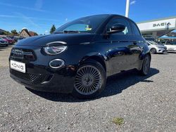 Schwarz Gebraucht 2022 Fiat 500e Icon Kleinwagen | 23.999 € (Teuer)