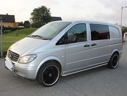 Silber metallic Gebraucht 2008 Mercedes Vito Van / Kleinbus | 10.000 €