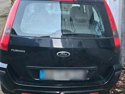 Schwarz Gebraucht 2004 Ford Fusion Kleinwagen | 2.500 €