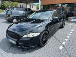 Schwarz Gebraucht 2011 Jaguar XJ Limousine | 10.900 €