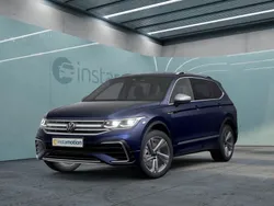 Blau Gebraucht 2023 VW Tiguan Allspace R-line SUV | 43.320 € (Etwas zu teuer)