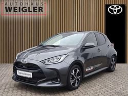 Blau Gebraucht 2025 Toyota Yaris Comfort Limousine | 23.990 € (Superpreis)