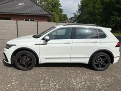 Weiß Gebraucht 2021 VW Tiguan R-line SUV | 33.900 € (Fairer Preis)