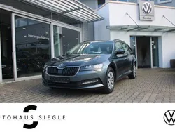Grau Gebraucht 2021 Skoda Superb Kombi | 19.480 € (Superpreis)