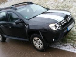 Schwarz Gebraucht 2014 Dacia Duster SUV | 5.200 € (Fairer Preis)