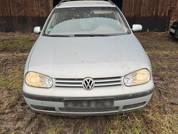 Silber Gebraucht 2004 VW Golf IV Kombi | 950 € (Guter Preis)