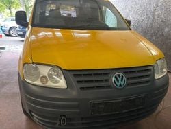 Gelb Gebraucht 2008 VW Caddy Life Van / Kleinbus | 2.499 €